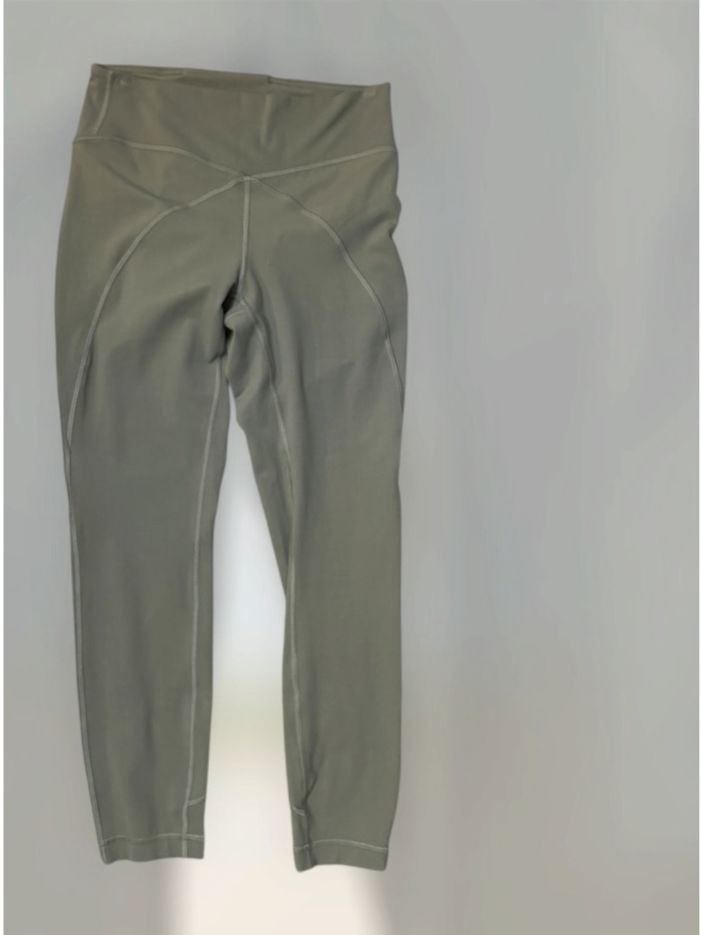 NWT Lululemon Get Centered HR 25”